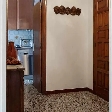 Apartamento Con Gran Terraza En *